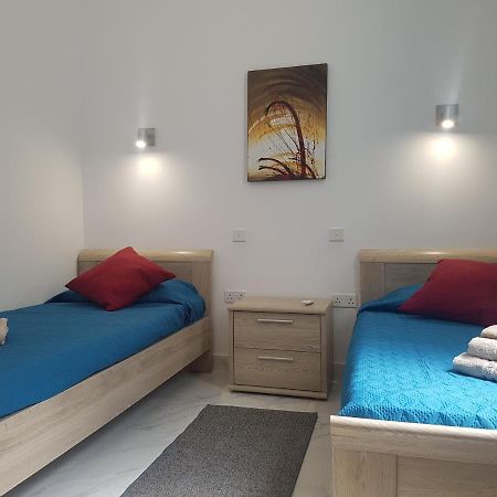 Ac1- Prime Location 3 Bedroom Apt In St.Julian'S سانت جوليان المظهر الخارجي الصورة